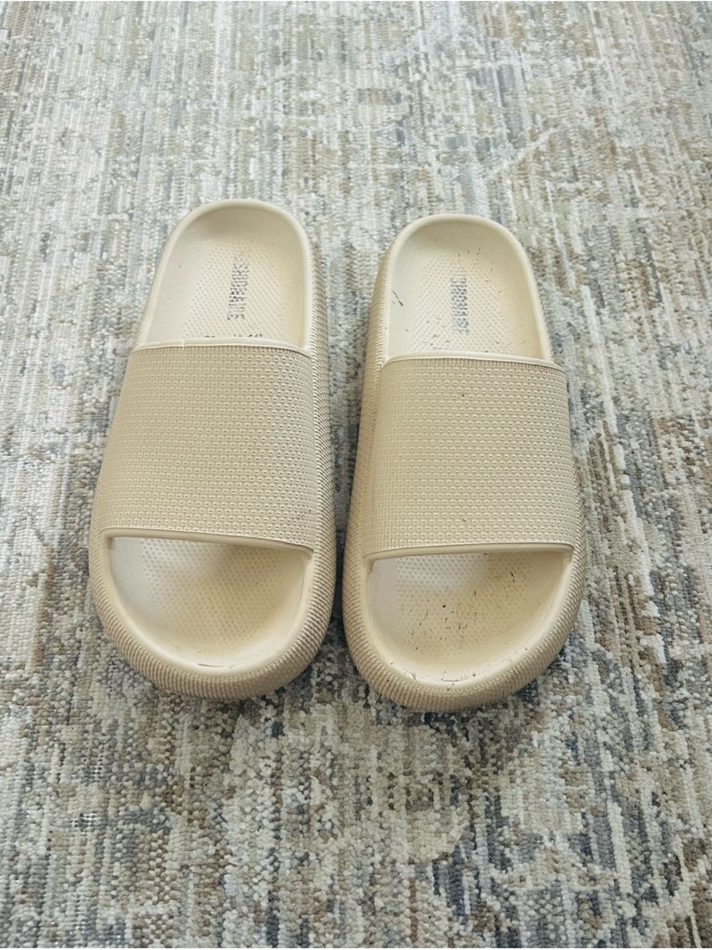 Slip-On Women's Slide Sandals in Beige - Unbranded